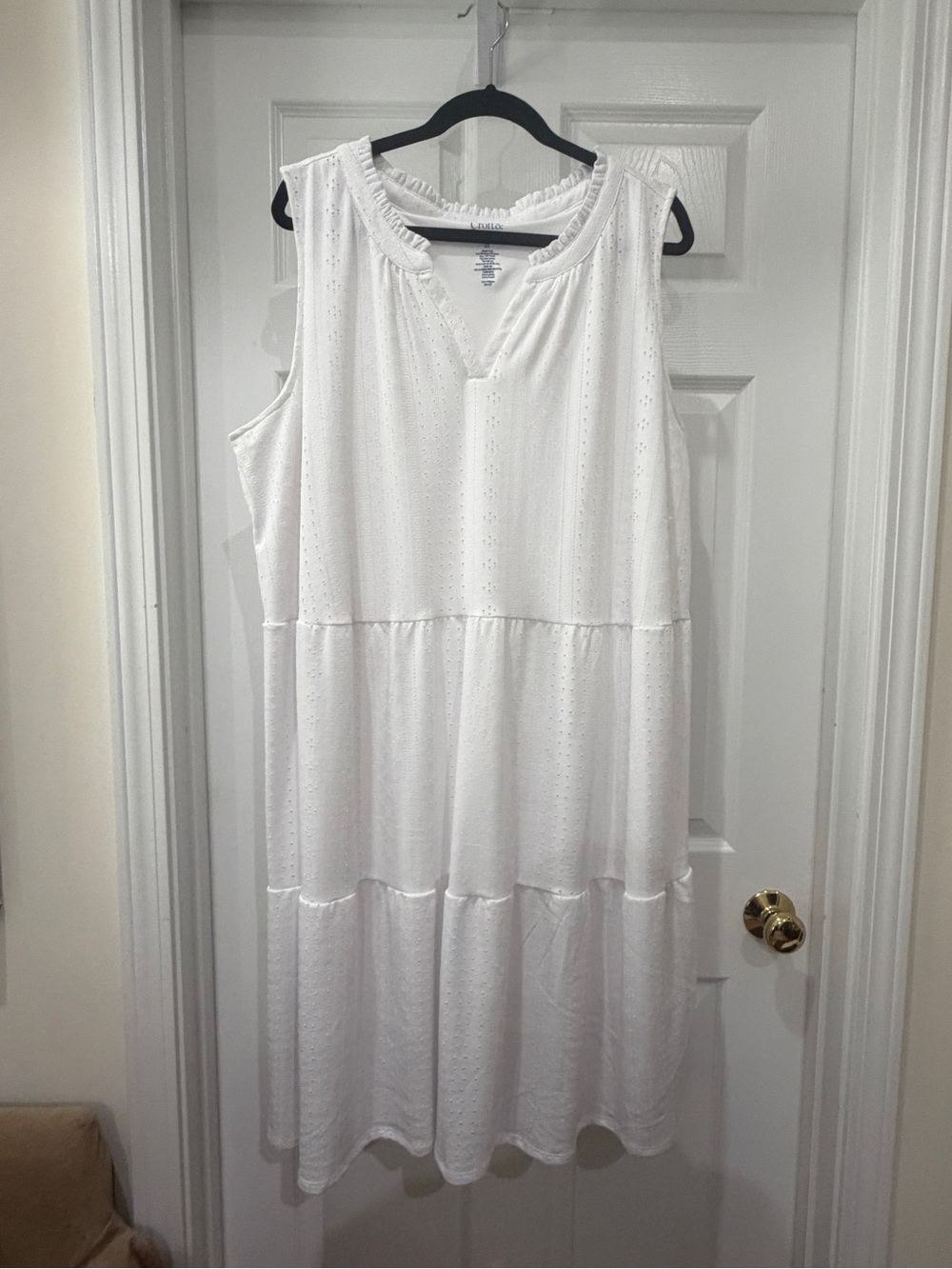 NWOT Croft & Barrow White Sleeveless Lined Eyelet Midi Dress